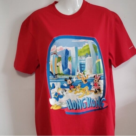 New Disneyland Hong Kong Red Graphic Tee Size Large Mickey Minnie Donald… - Picture 2 of 15